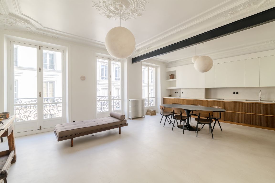 apartment 5 rooms for sale on PARIS (75003)