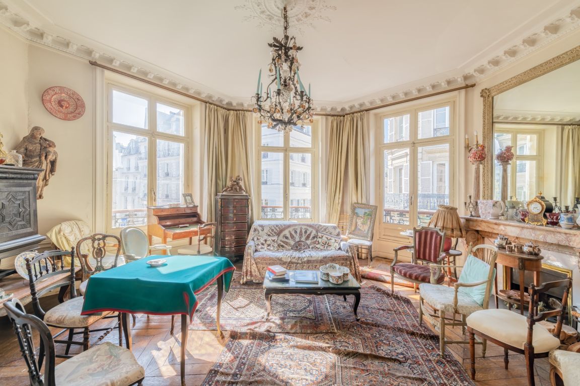appartement 7 pièces en vente sur PARIS (75007)