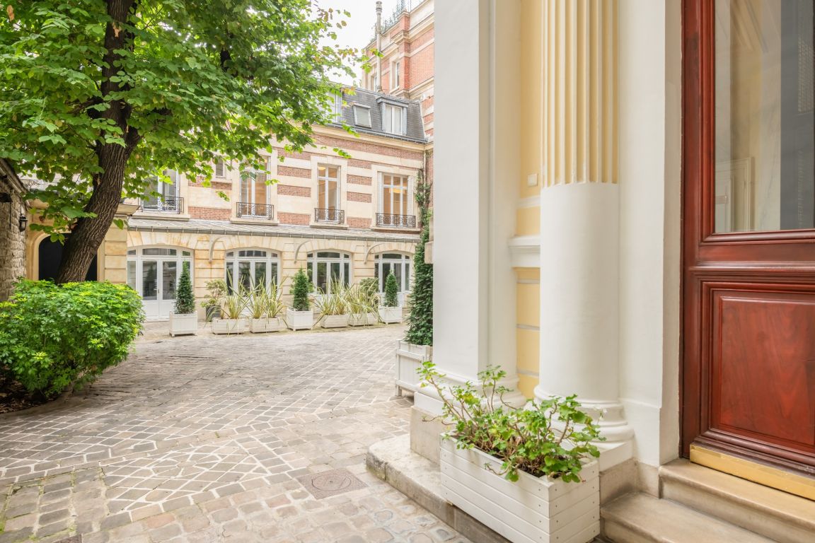 appartement 1 pièce en vente sur PARIS (75007)