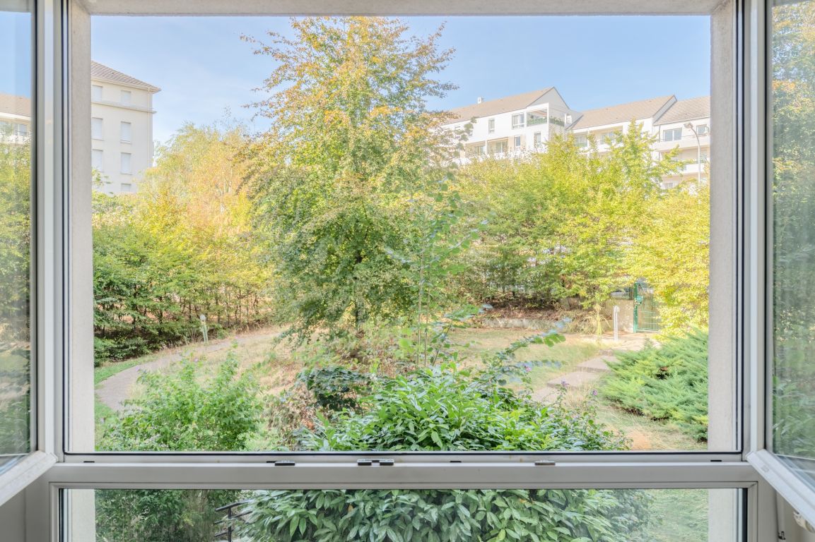 apartment 1 room for sale on CRETEIL (94000)